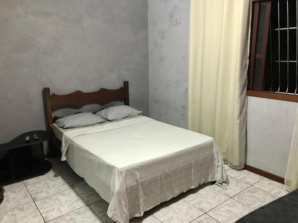 Regi House Hostel Vitória Buitenkant foto