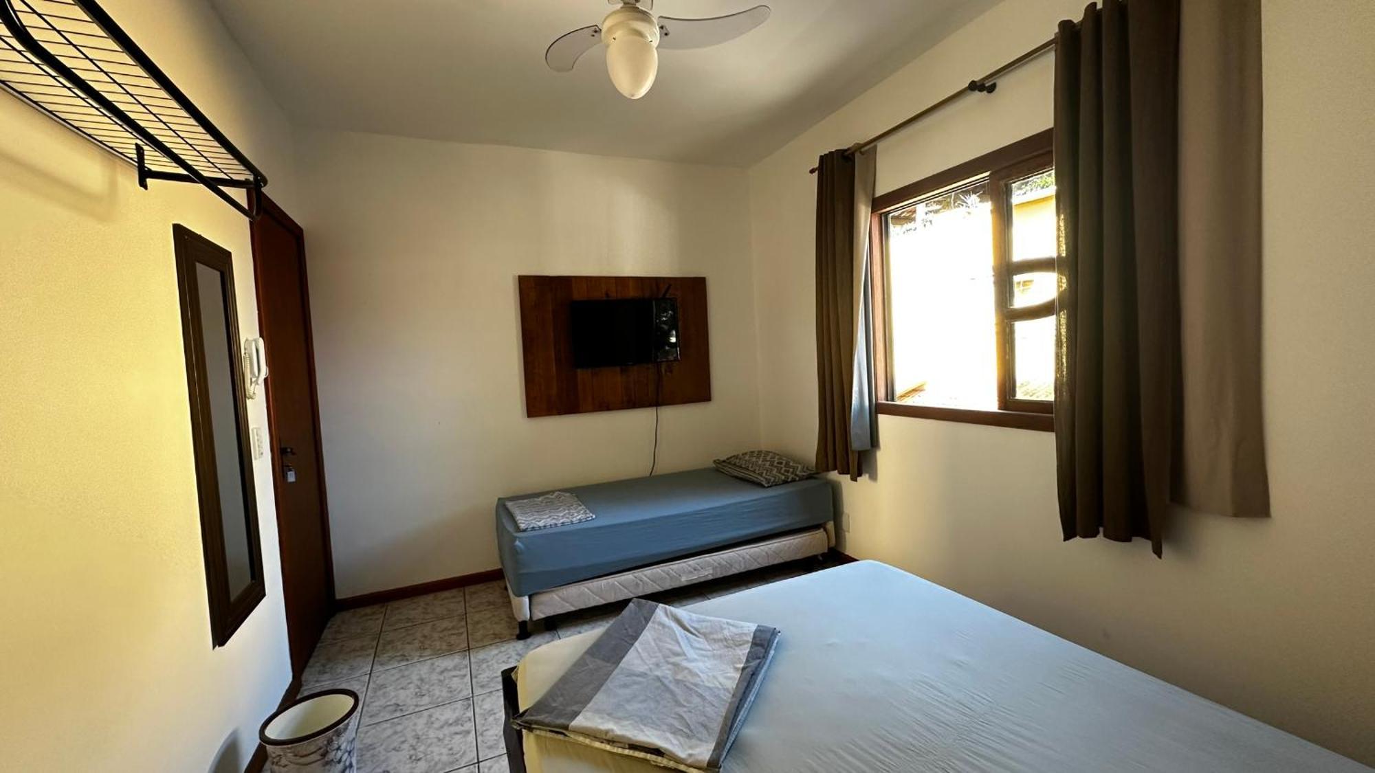Regi House Hostel Vitória Buitenkant foto